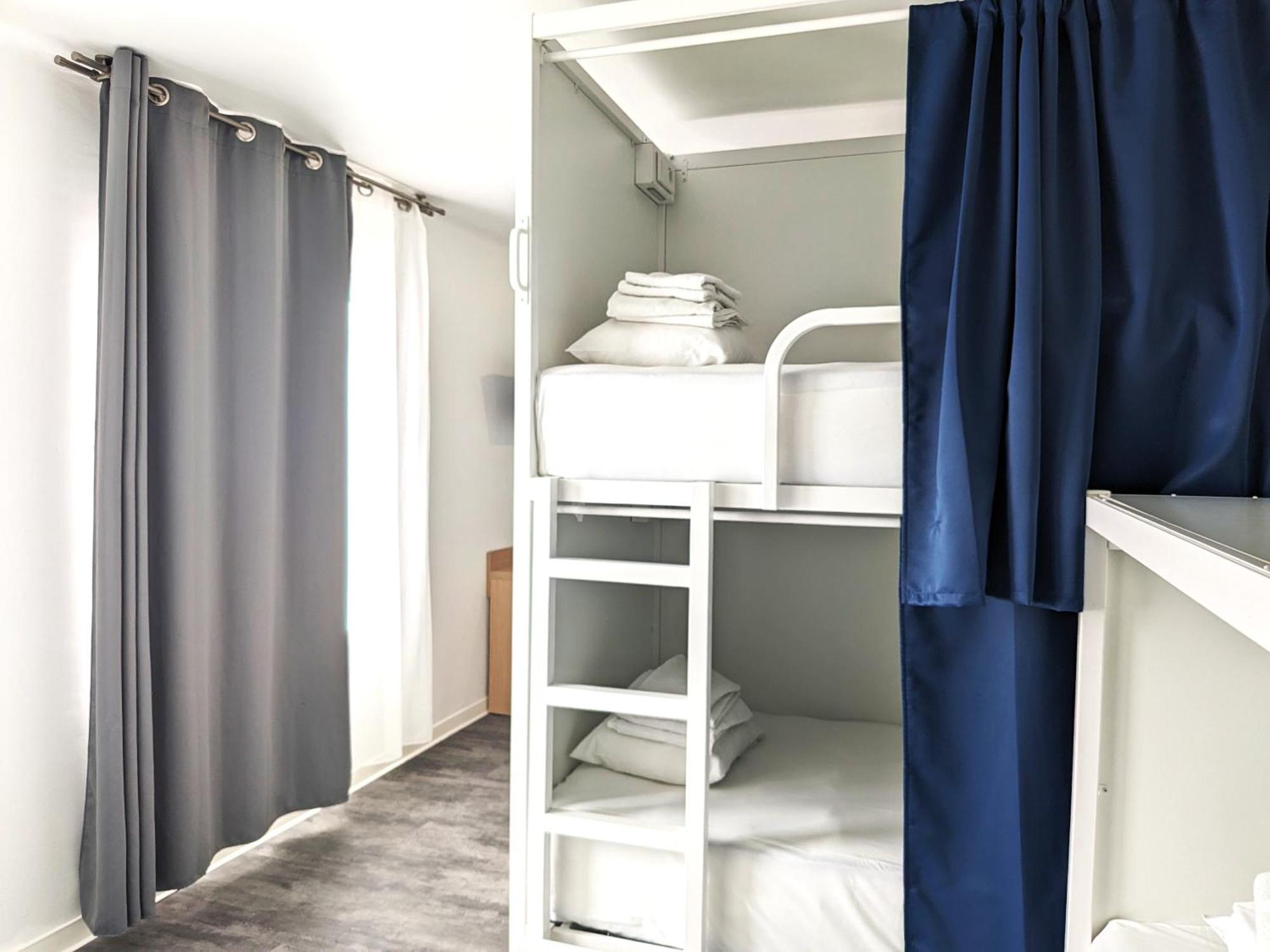 Hostel Pb - Perpignan Gare ภายนอก รูปภาพ